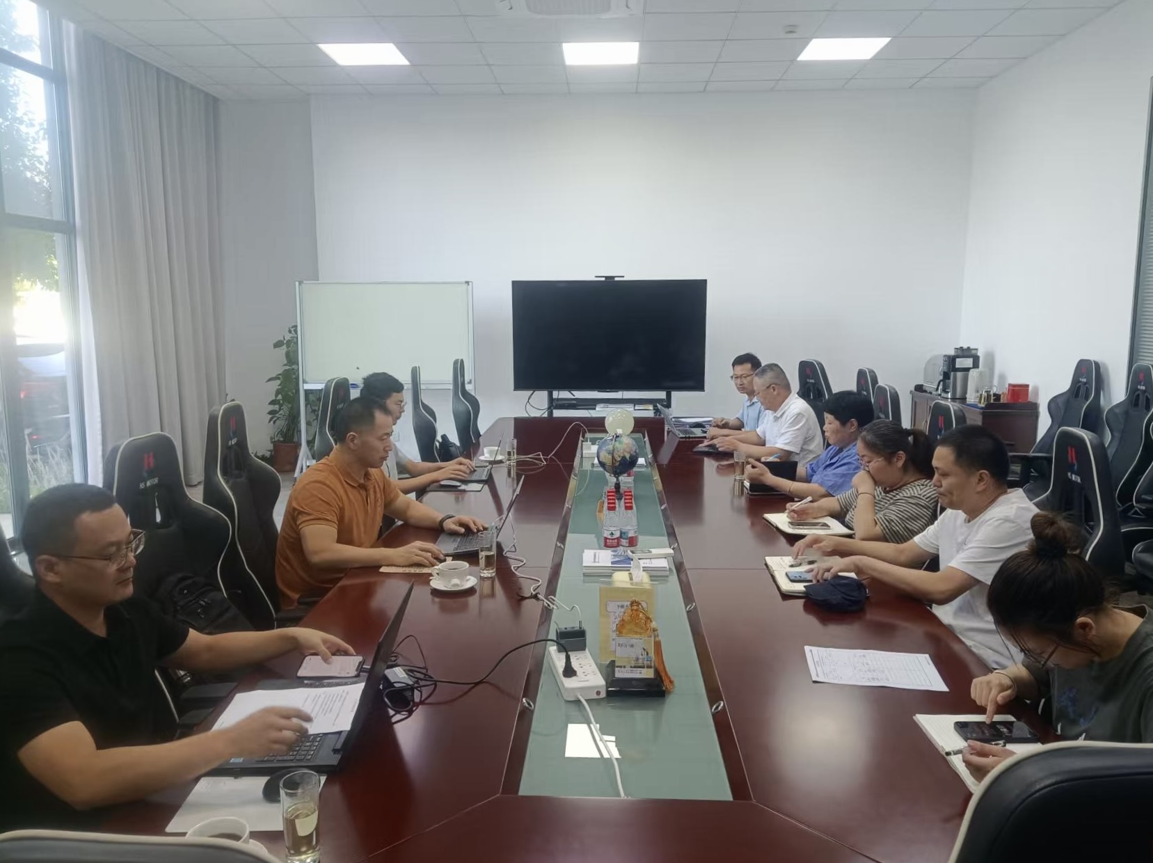 The company successfully passed the ISO 50001 energy management system review and continues to lead the green development track